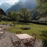 Gorska Roza Bed & Breakfast 3*