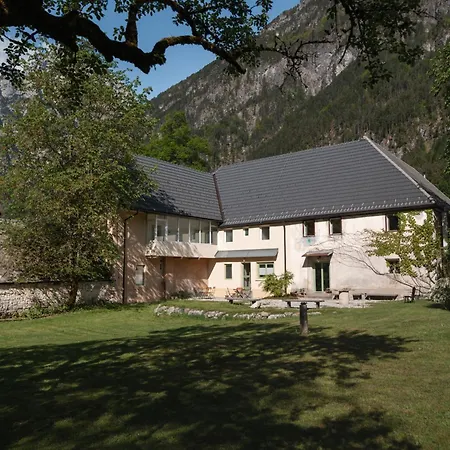 Gorska Roza Bed & Breakfast 3*